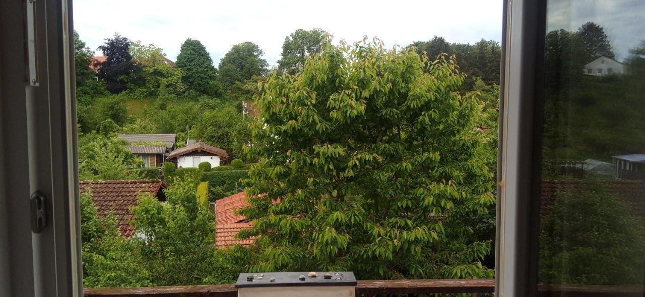 Grosses Zimmer Bad Kueche Wohnzimmer Terasse Garten Zentral Ruhig Landsberg am Lech Exteriér fotografie